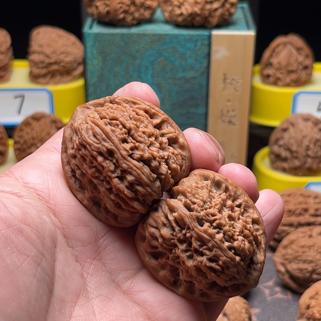 把件文玩核桃正三角疆