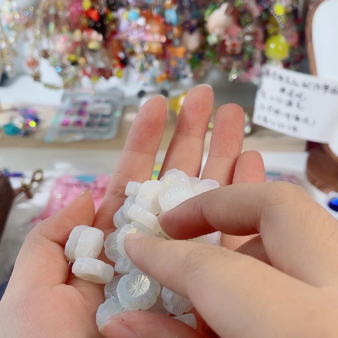 琉璃进口捷克4个白色花14*14