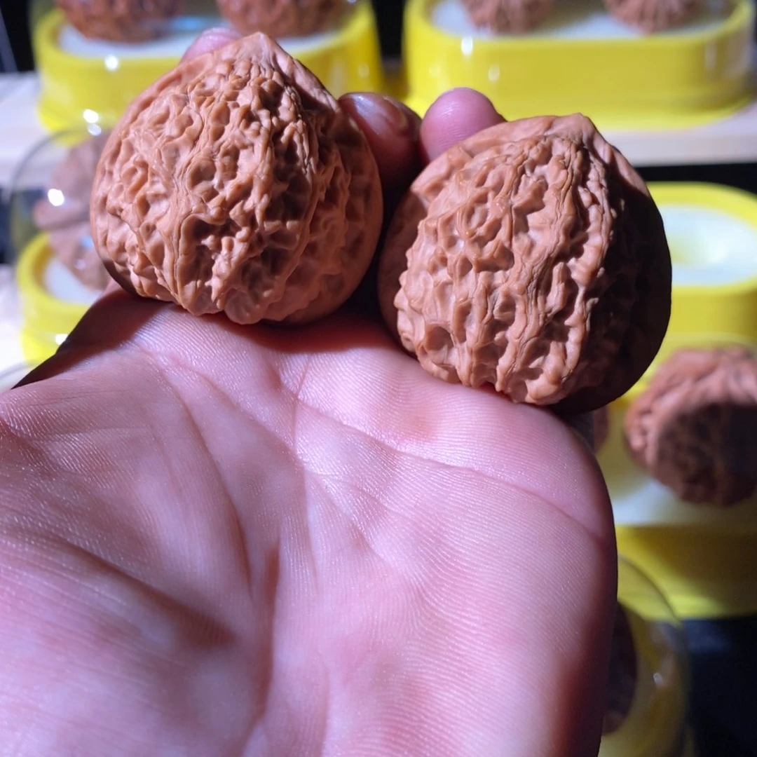 吊坠文玩核桃40全品金牛