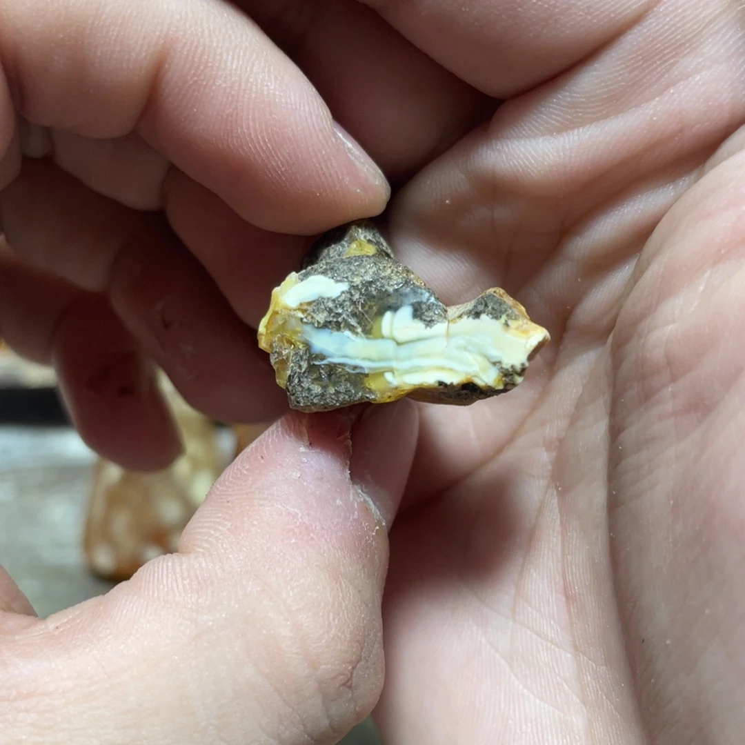 定制琥珀天然原矿