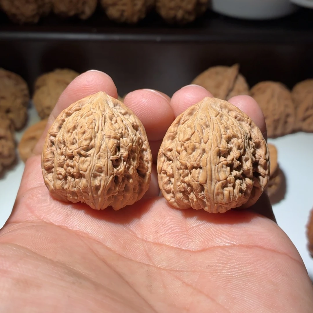 吊坠文玩核桃35高炮 密纹