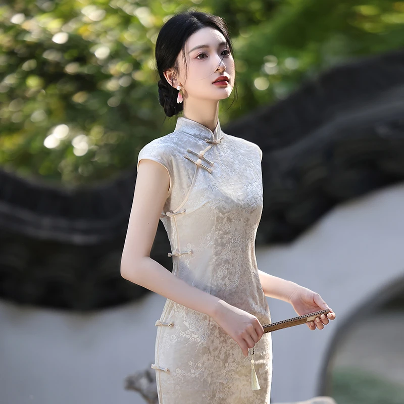 绝美新中式旗袍2025新款夏季日常可穿国风复古上海妈妈改良连衣裙