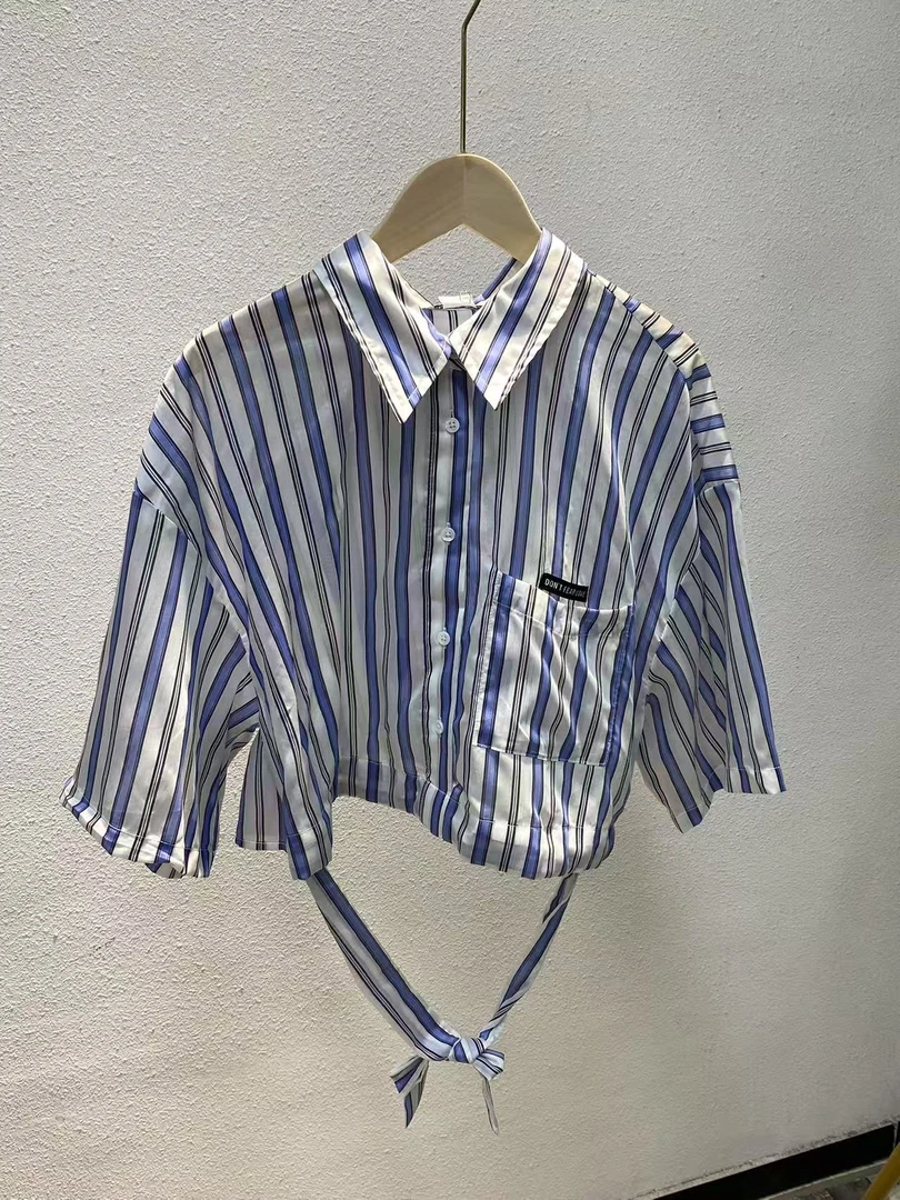 唯琳剪标  8仓A5-5-3858款  U家蓝白条纹短款衬衣长40