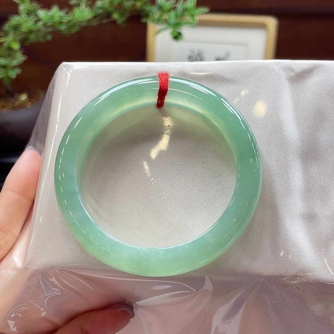 未镶嵌手镯翡翠35 号