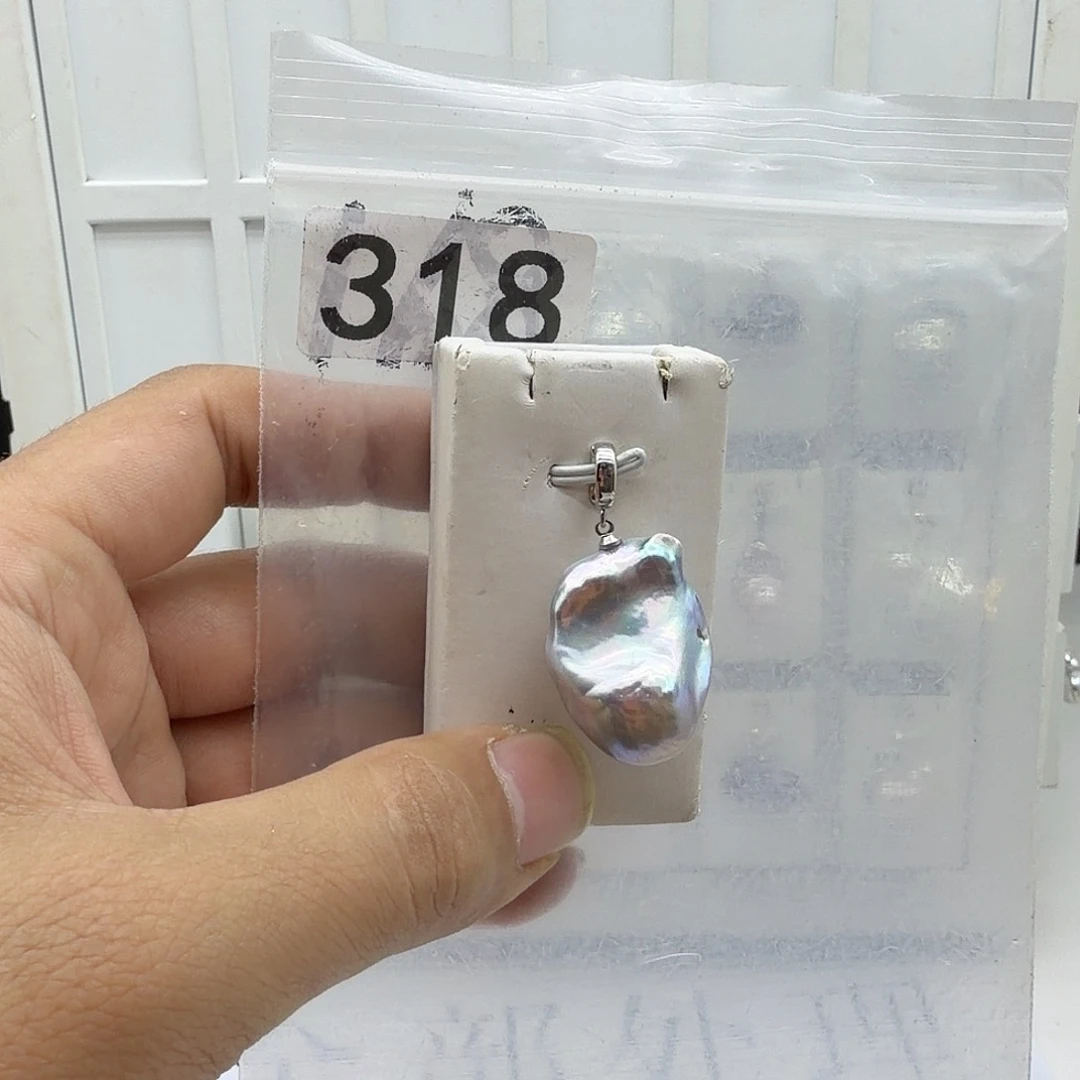 合金淡水珍珠颈饰