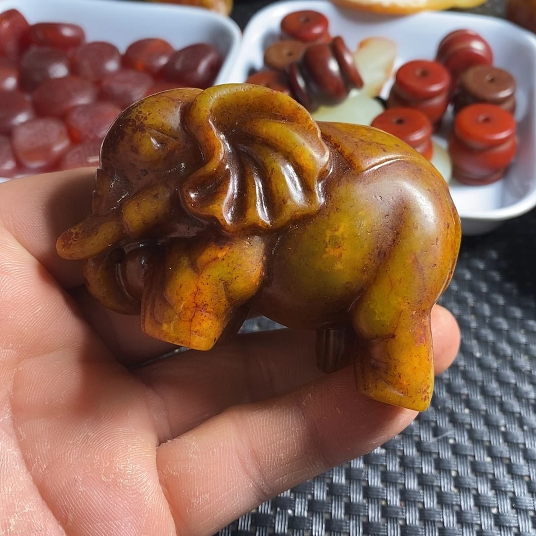 蛇纹石玉合金颈饰