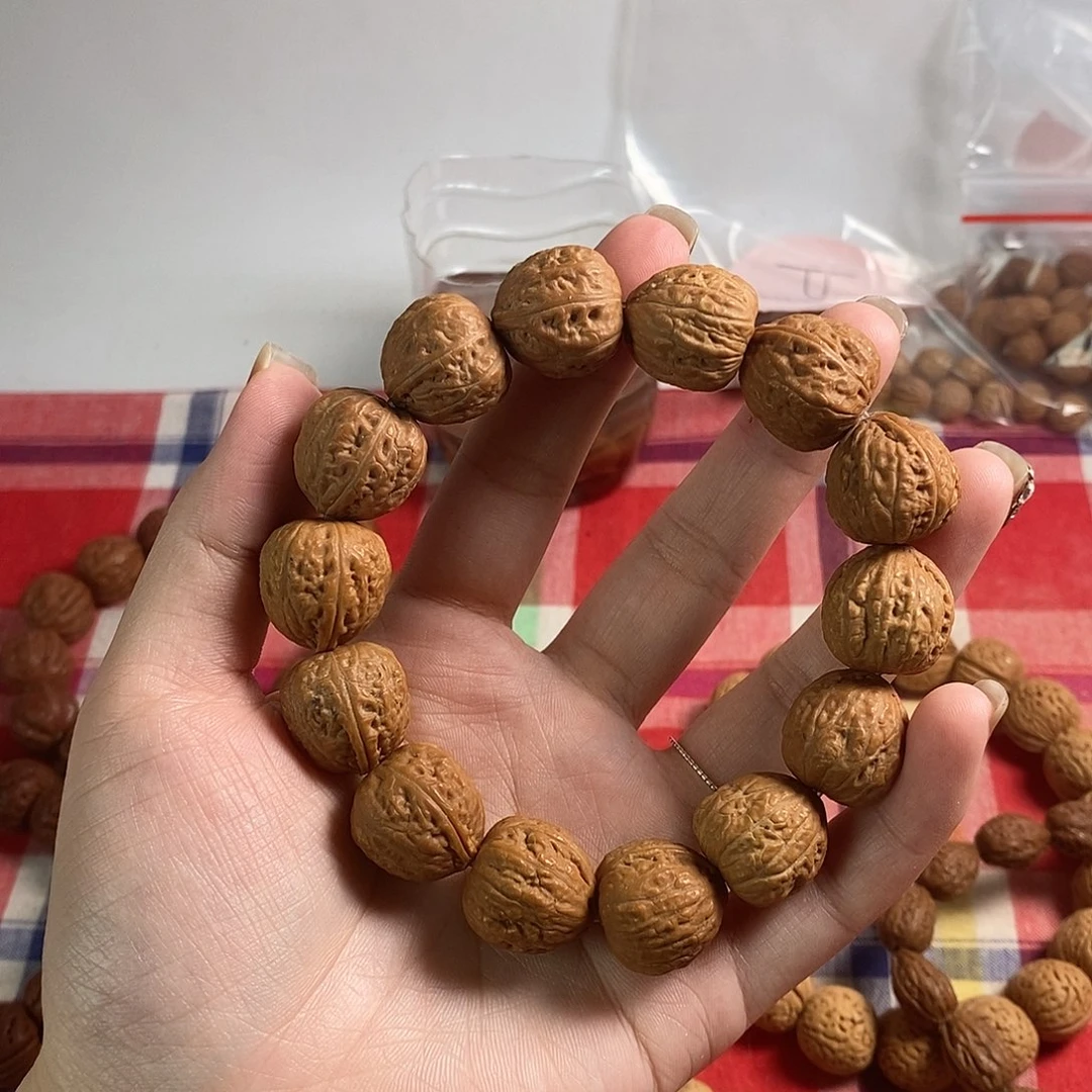 欧***路核桃手串/手链核桃