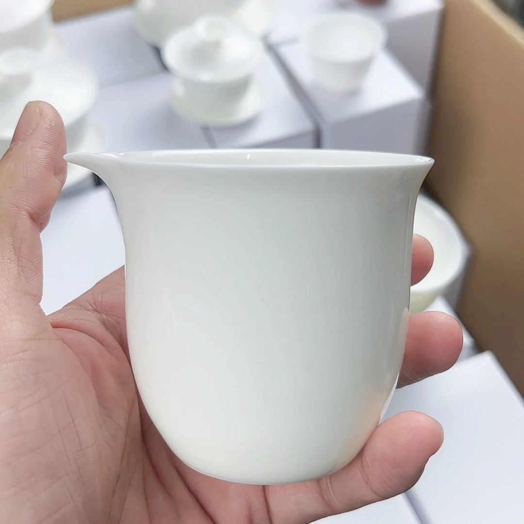 【闪购商品】150ml公道杯骨瓷超薄胎单个