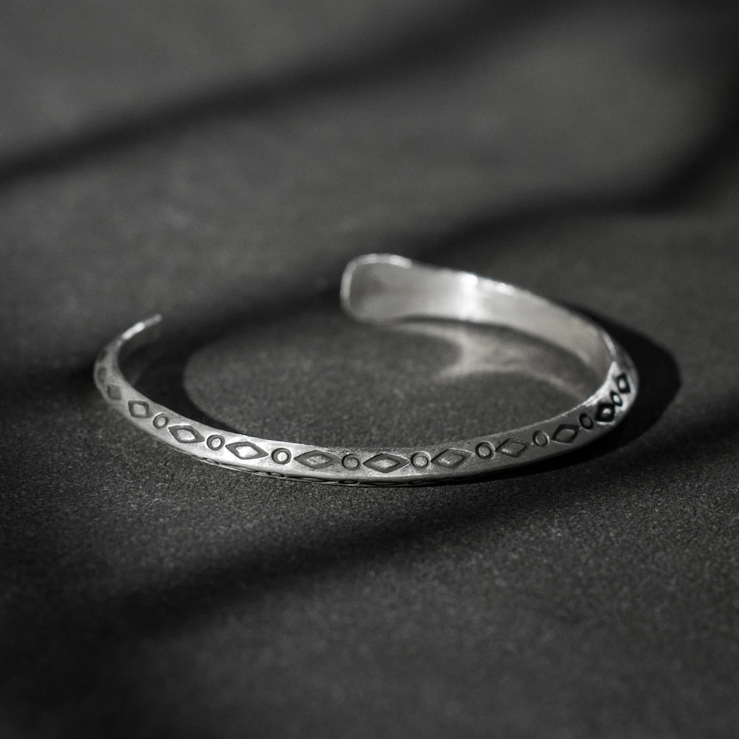 925银手镯 【菱格】幻渺原创设计 | 菱形鱼纹图腾男女手工手镯均码