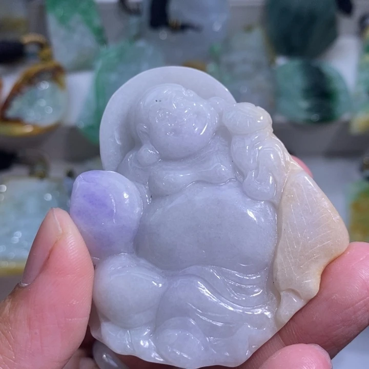 【闪购商品】颈饰未镶嵌翡翠佛