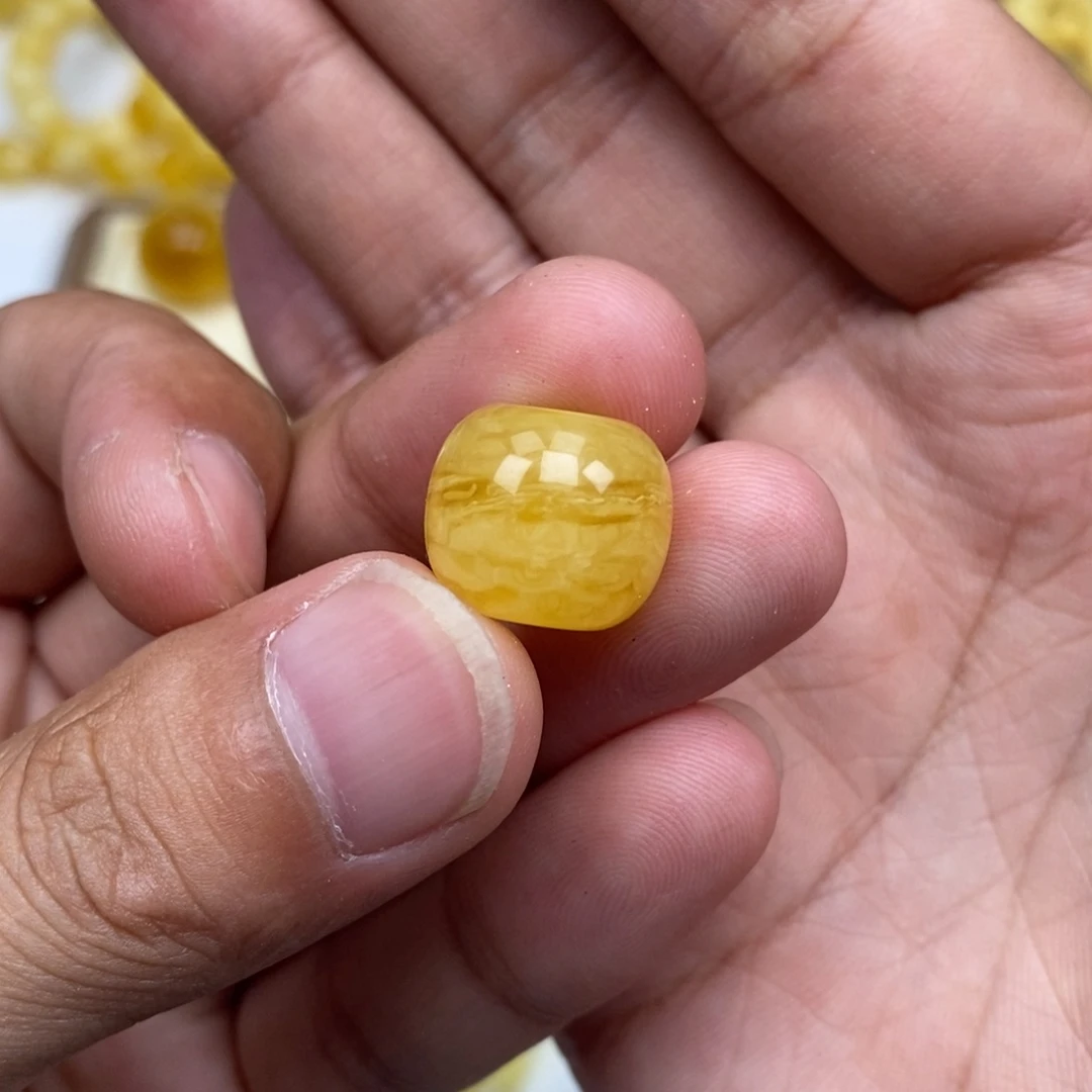 琥珀未镶嵌珠宝奇石15/12尺寸