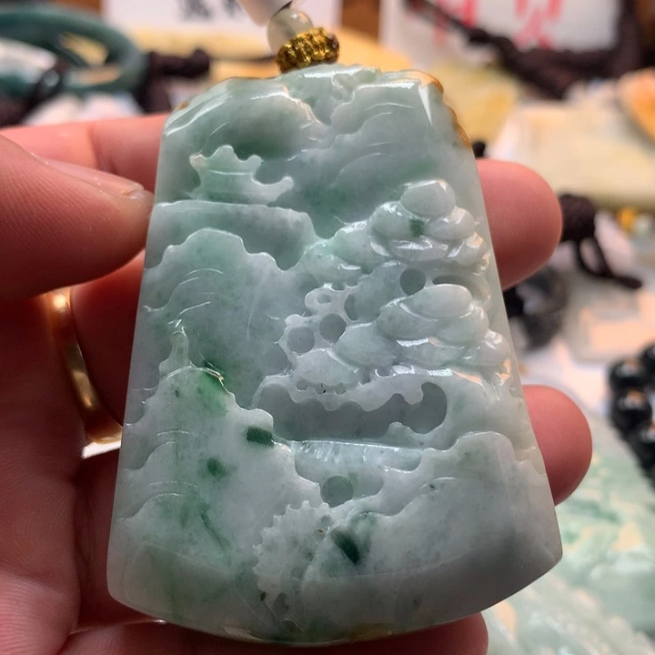翡翠未镶嵌颈饰保真天然a货翡翠