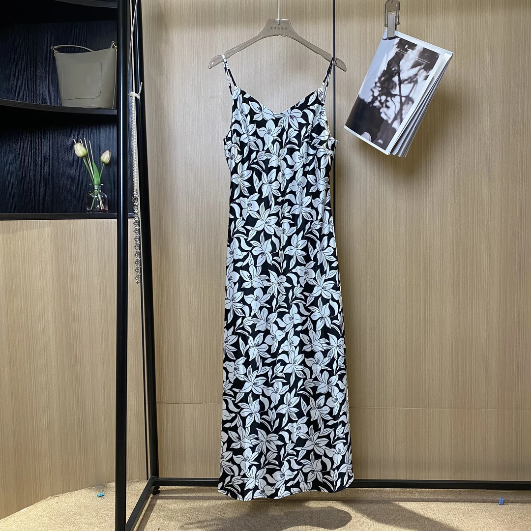 【燕子在南油】夏季设计款新款显瘦高级醋酸吊带裙1471