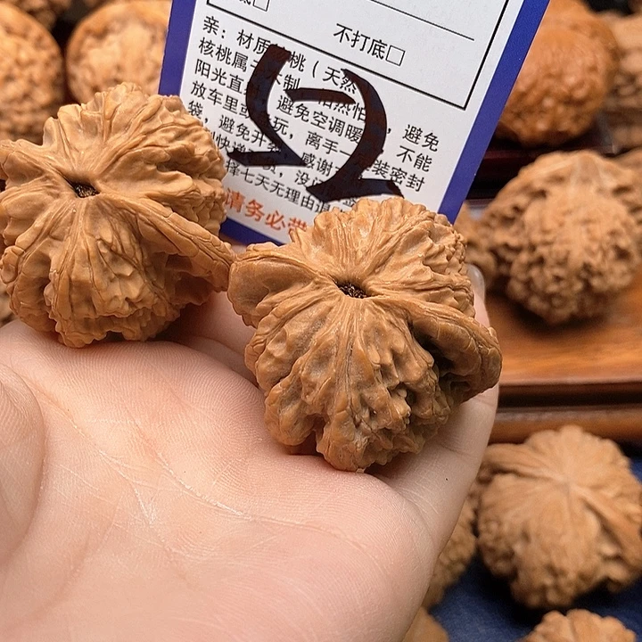桃核吊坠虎头狮子42