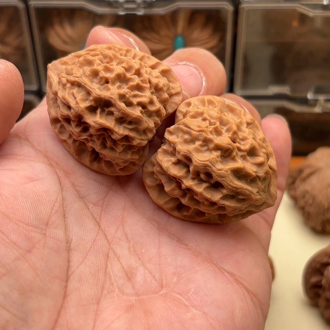 把件文玩核桃玄月