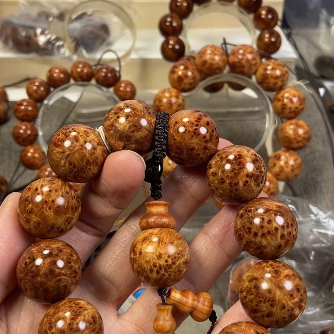 翟***勇手串/手链柏木（崖柏）