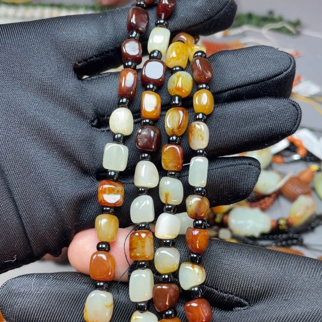 未镶嵌和田玉手链