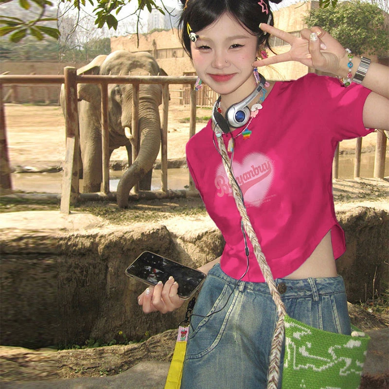 甜美减龄爱心印花火龙果正肩短袖t恤女夏季纯欲辣妹修身短款上衣