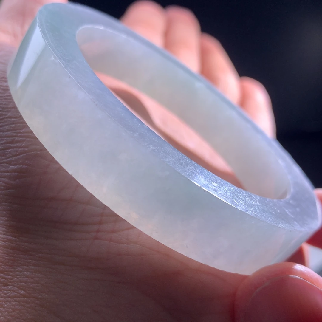 定制翡翠未镶嵌手镯