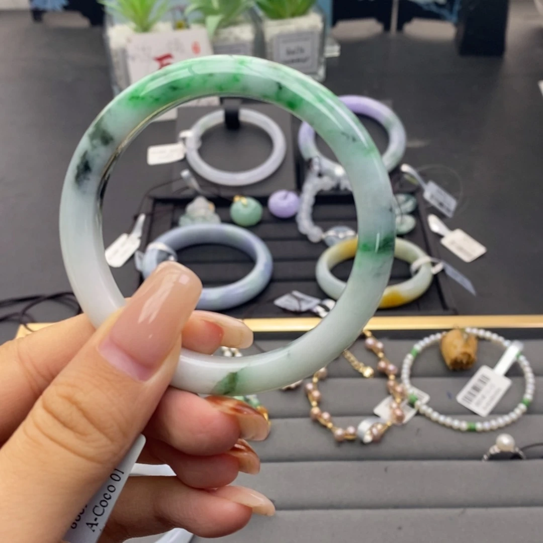 【闪购商品】颈饰未镶嵌翡翠