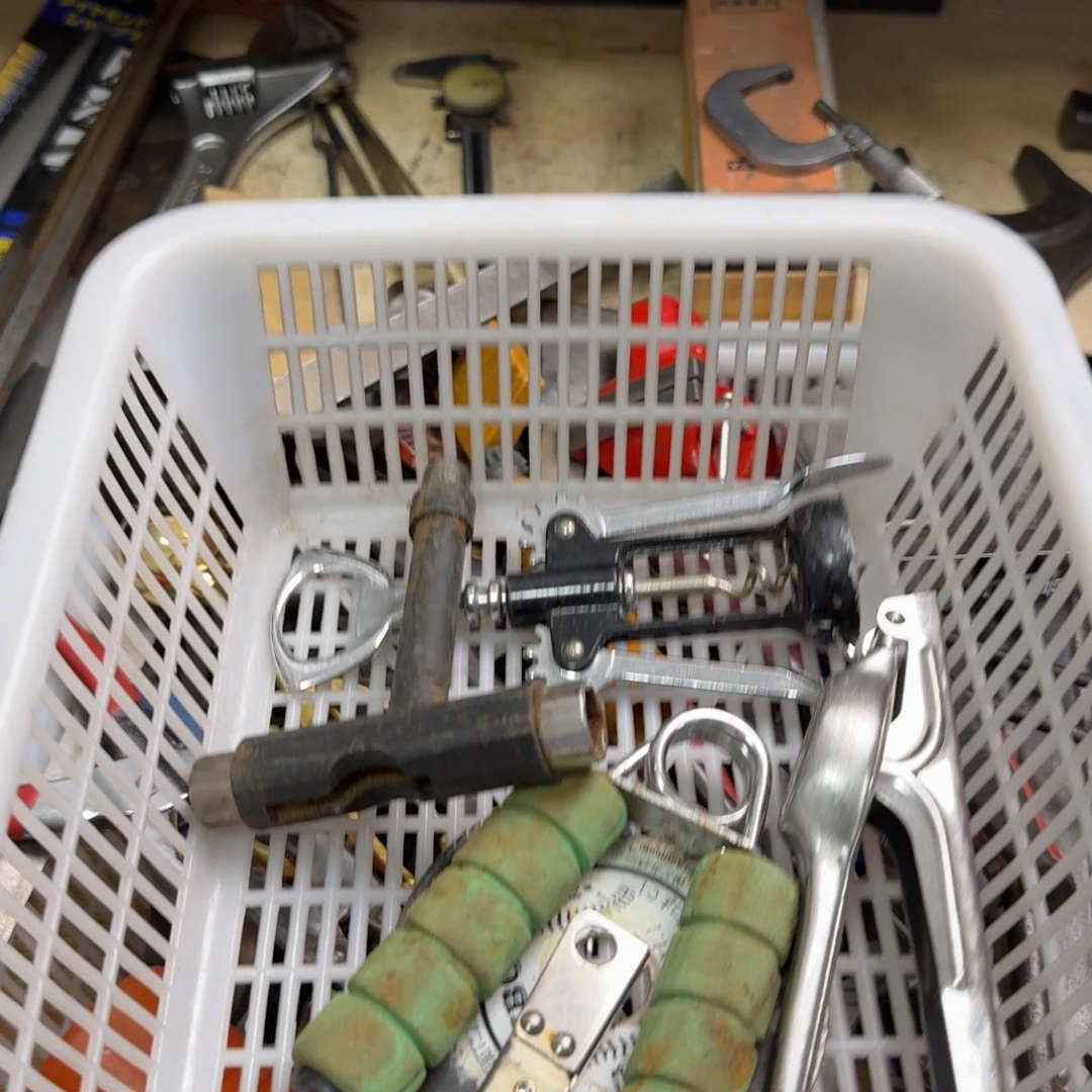 哦***.五金工具制造工艺