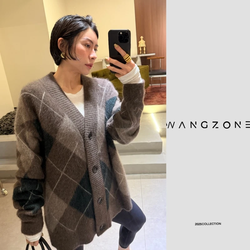 WANG ZONE | 重磅复古菱格软糯V领针织开衫