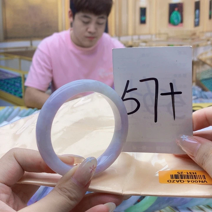 未镶嵌手镯翡翠000……