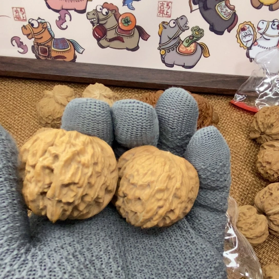 木质四座楼蛤蟆头。