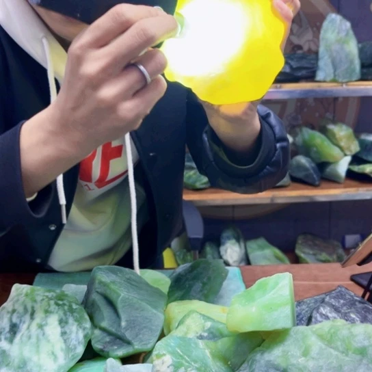 未镶嵌蛇纹石玉原石你****8