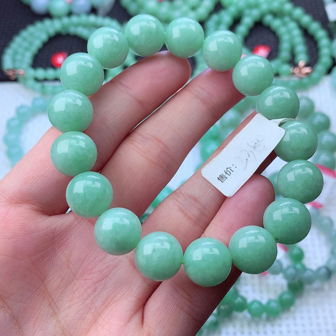 翡翠未镶嵌毛衣链