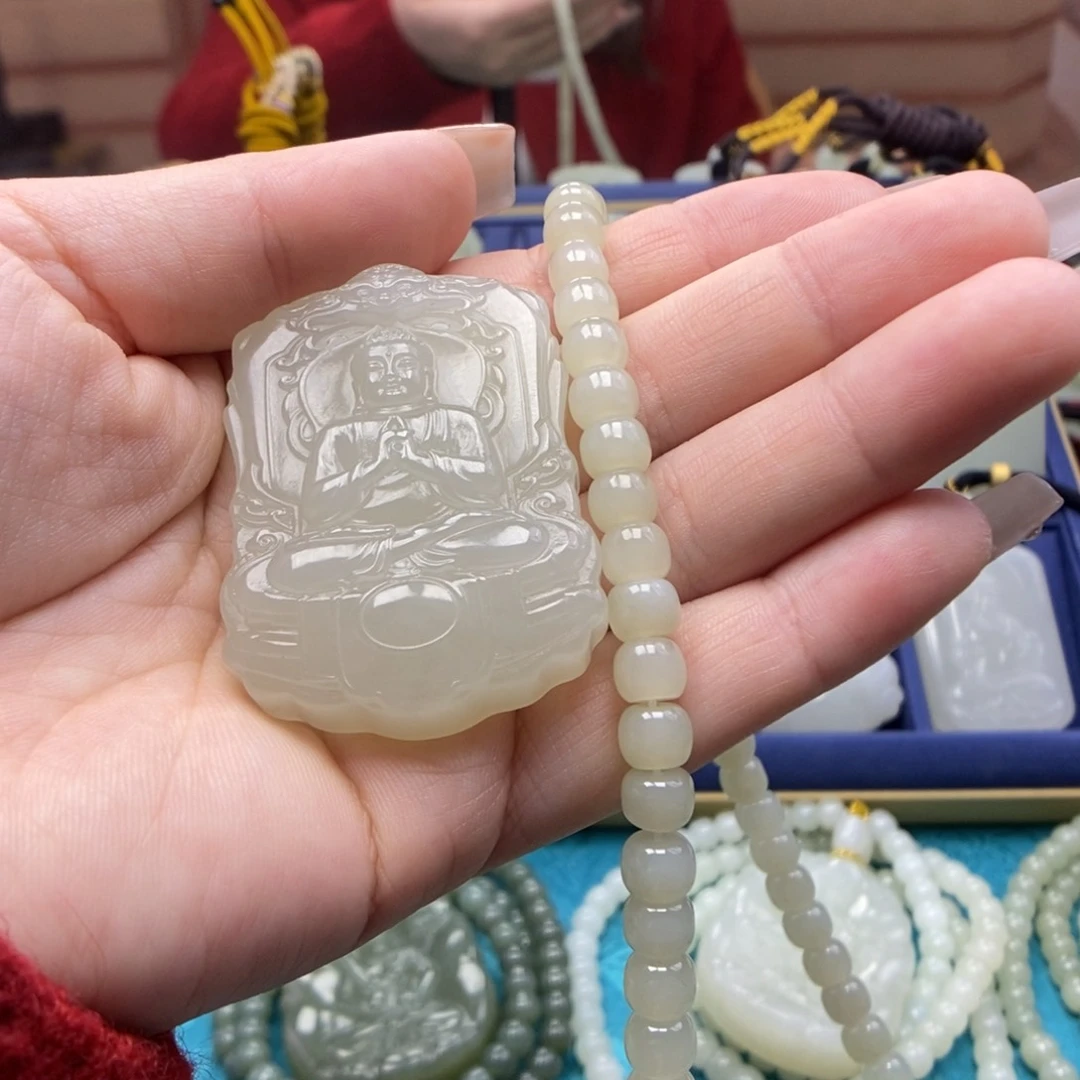 和田玉颈饰未镶嵌用****1