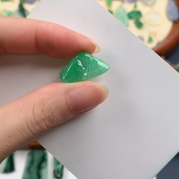 翡翠18K金镶嵌颈饰764236778