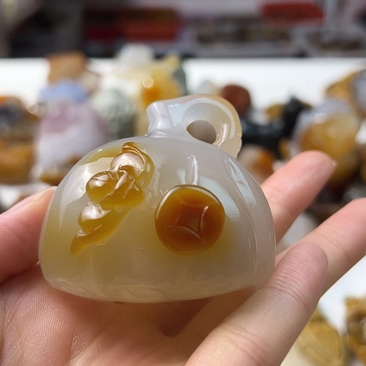 未镶嵌颈饰玛瑙/玉髓