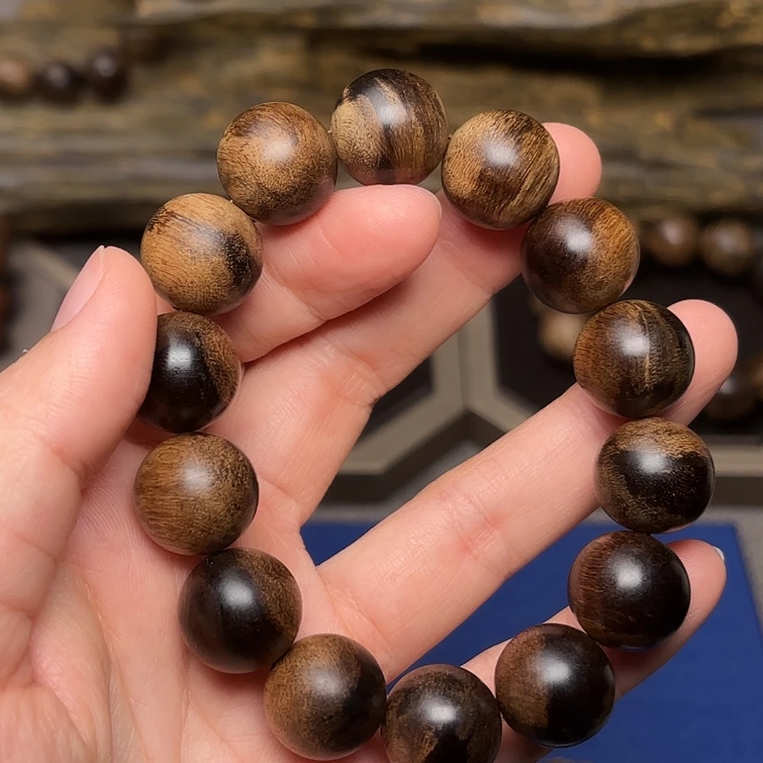 沉香手串越南芽庄黄棋楠瘤疤1.6