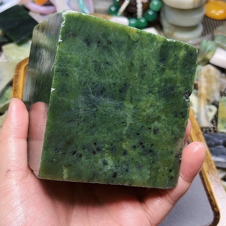 和田玉珠宝半成品未镶嵌伊***斯