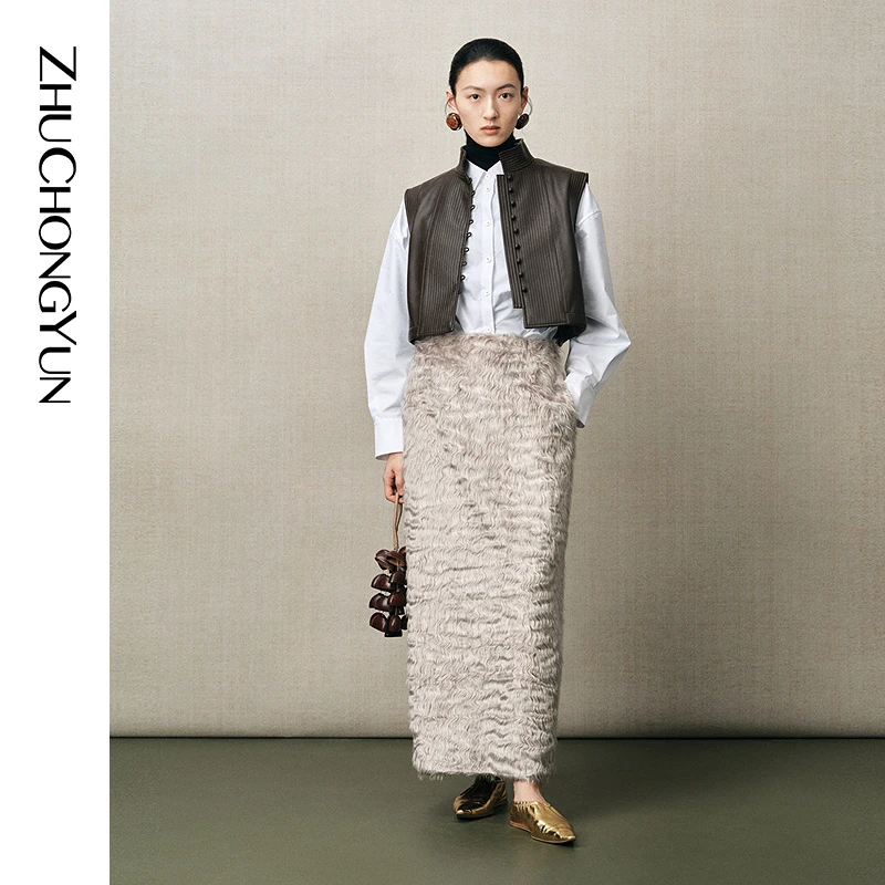 ZHUCHONGYUN2025冬新款立领马甲PU皮衣无袖上衣C1FZ4015L