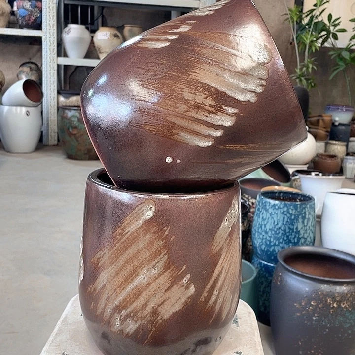 紫砂花盆正品口18高22。z z z z