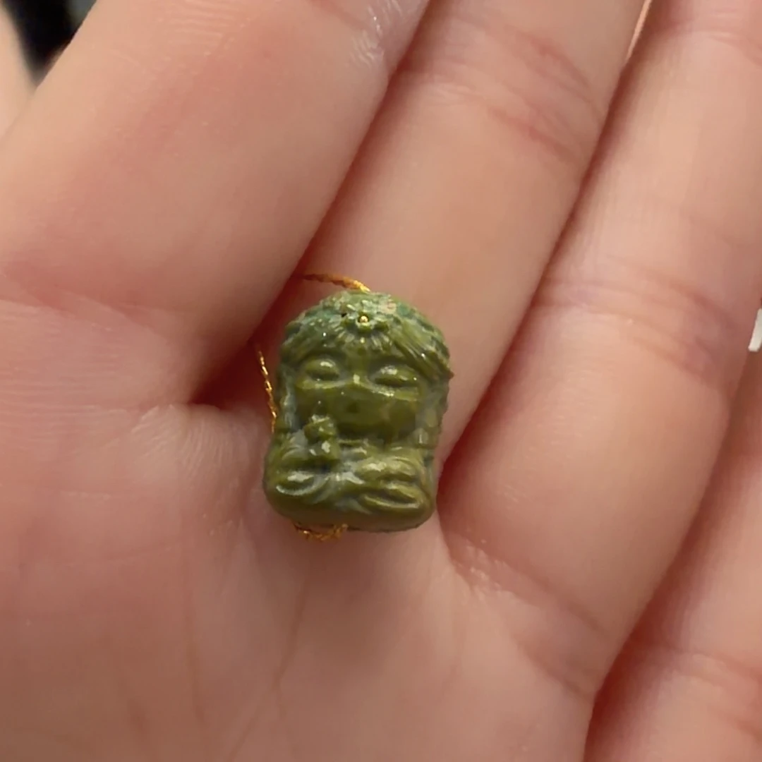 绿松石未镶嵌颈饰