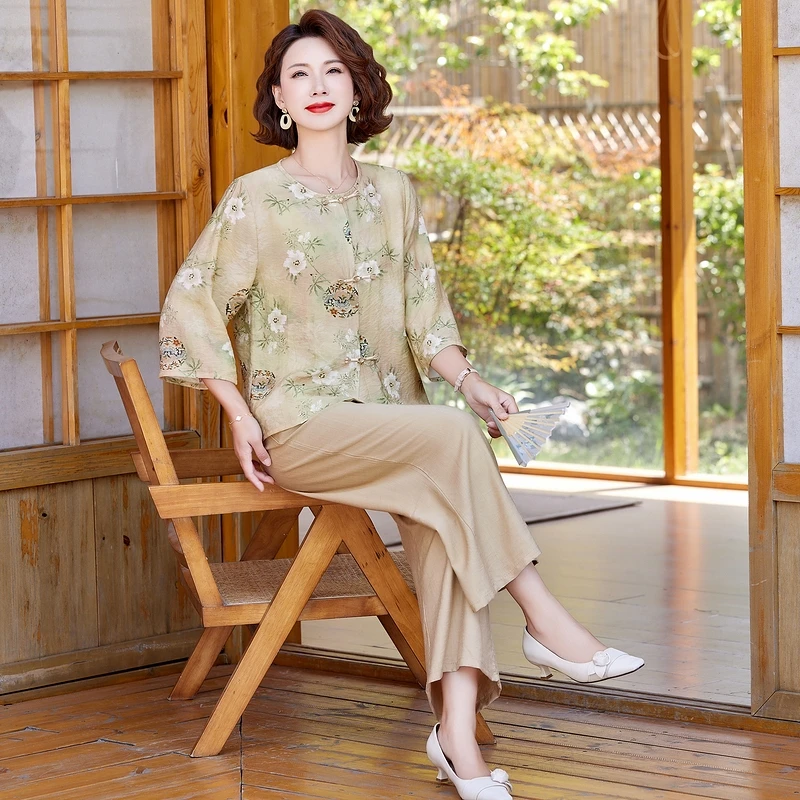 母亲节衣服妈妈夏装2025新款上衣裤子洋气中老年女装高贵小衫套装