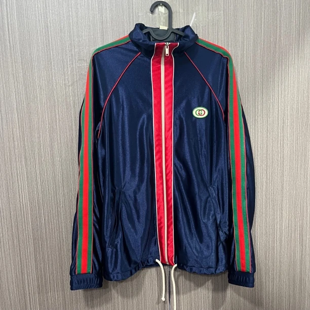 99新 GUCCI/古驰 99新Gucci古驰校服 尺码：XS