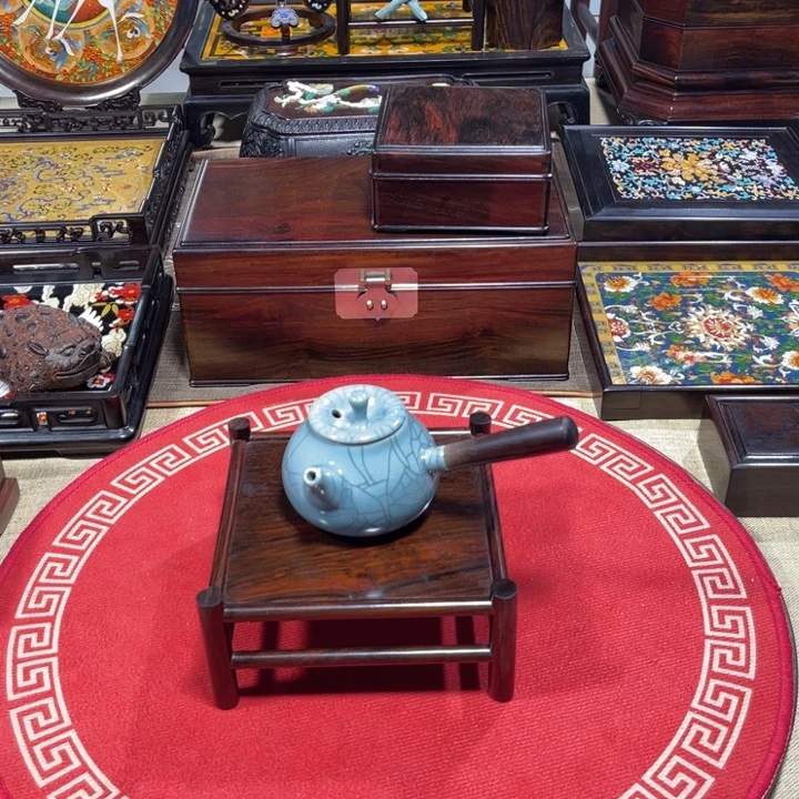 紫檀木类成套家具