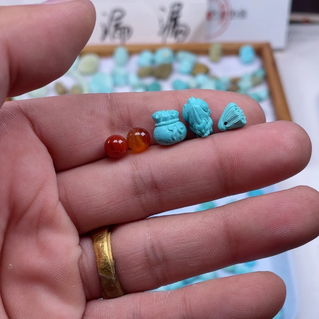 上***卍南红玛瑙未镶嵌颈饰162