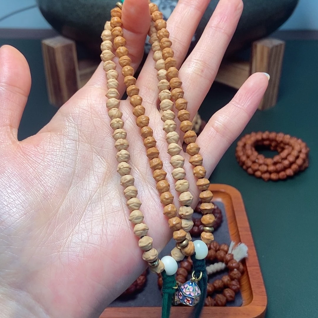 吊坠柏香籽/百香籽128.8