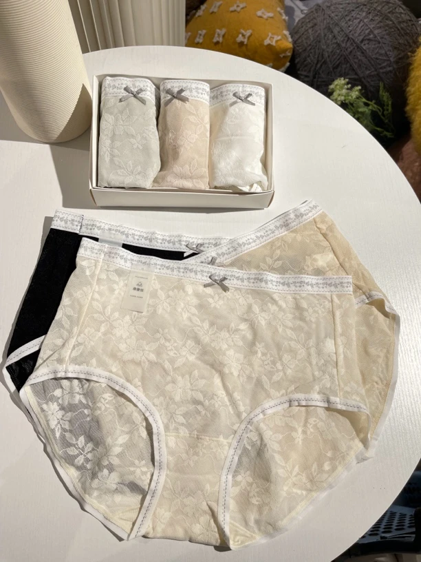 3条装 花与希望 提花中腰大包臀女士蕾丝内裤