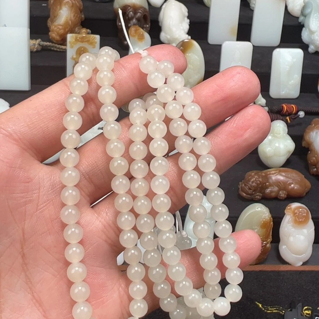 和田玉颈饰未镶嵌