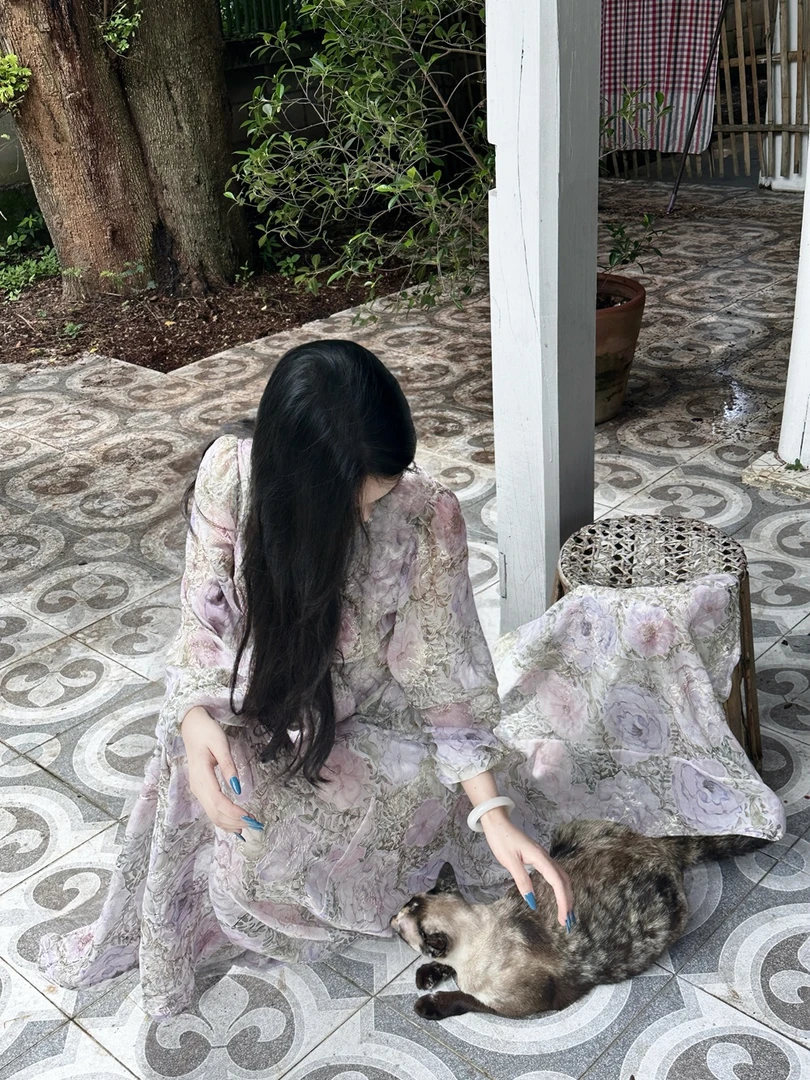 Ec轻熟风【粉紫洋牡丹】刺绣工艺贵气美人连衣裙 气质v领女人味长裙