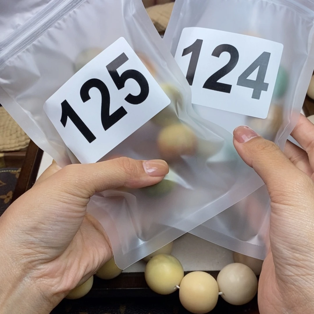 白玉菩提吊坠龙**主125+124高货干磨