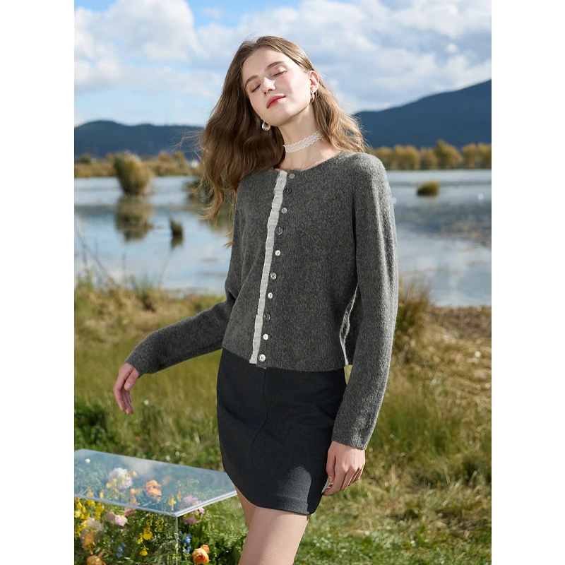 三彩2025春季新款花边拼接毛衣开衫圆领长袖针织衫灰色羊毛衫女M