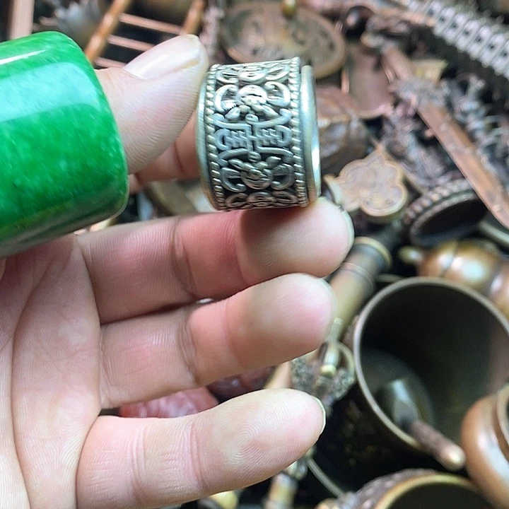 平平安安健健康康