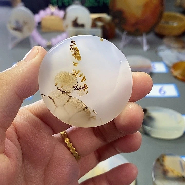 玛瑙/玉髓未镶嵌珠宝半成品